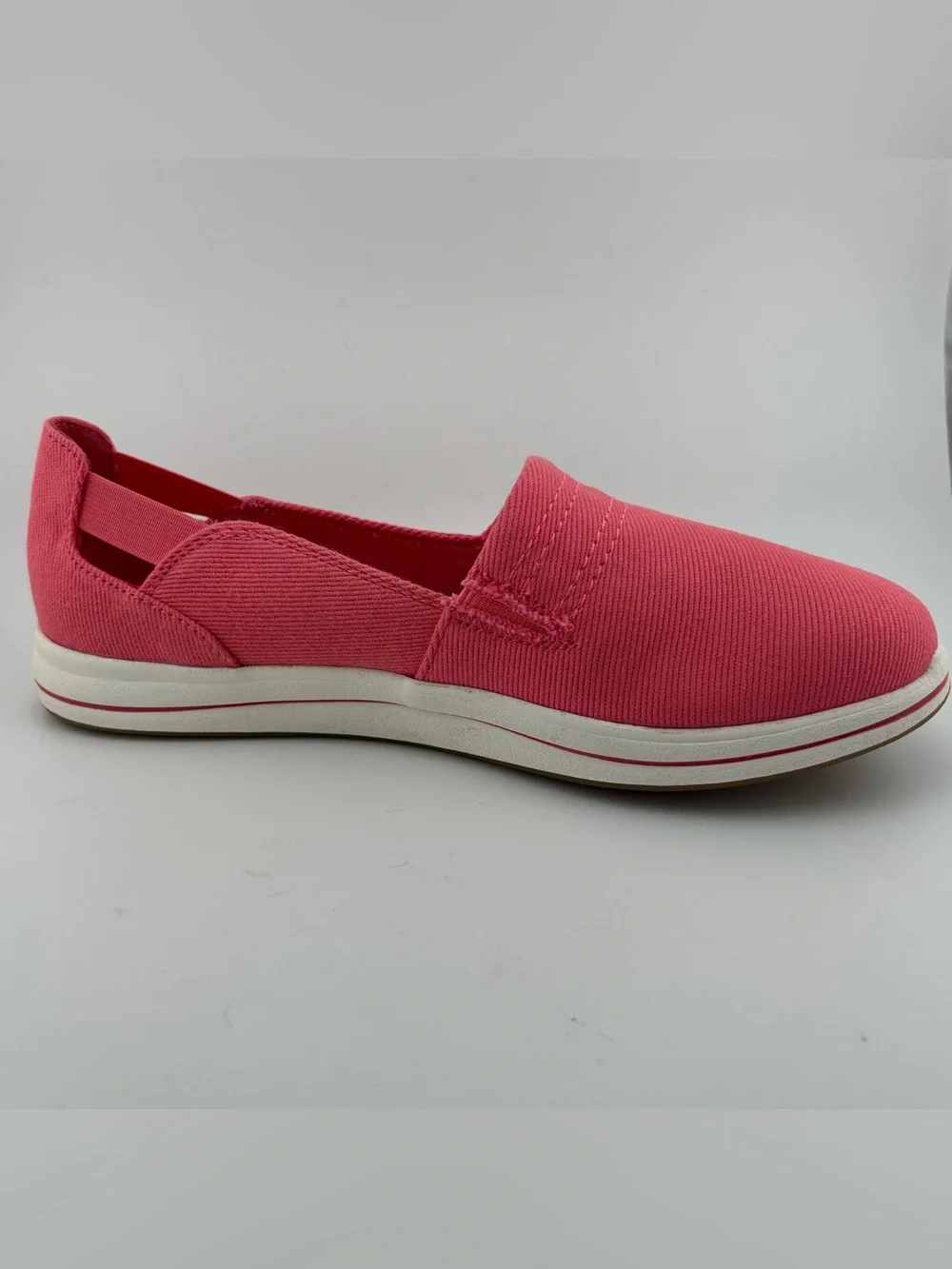 Clarks canvas slip